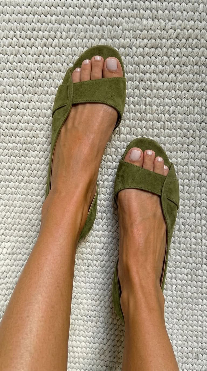 Emily suede sandals with a low heel