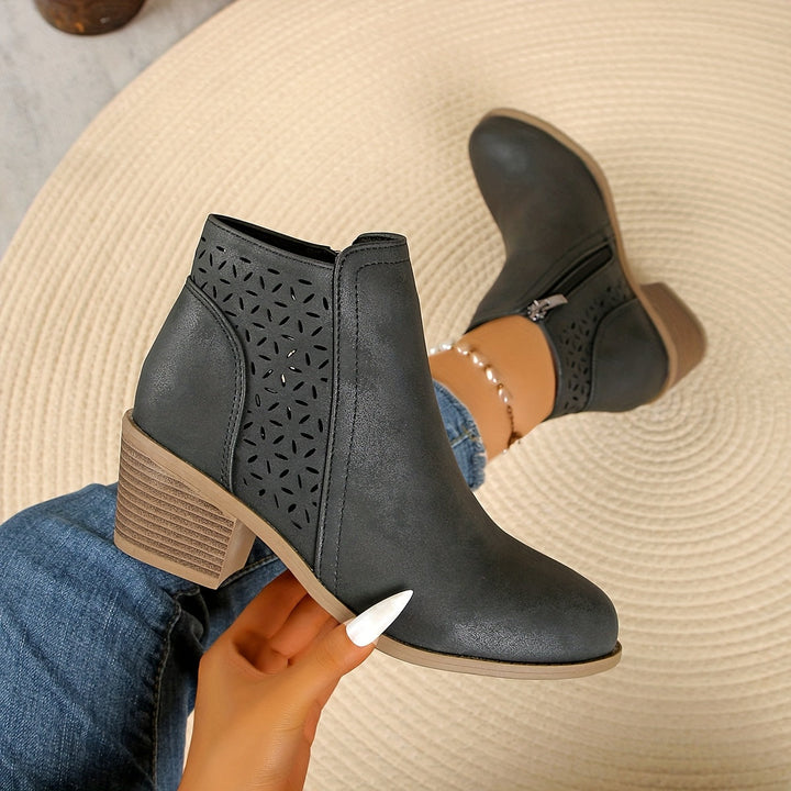 Léonie Breathable Comfort Boots