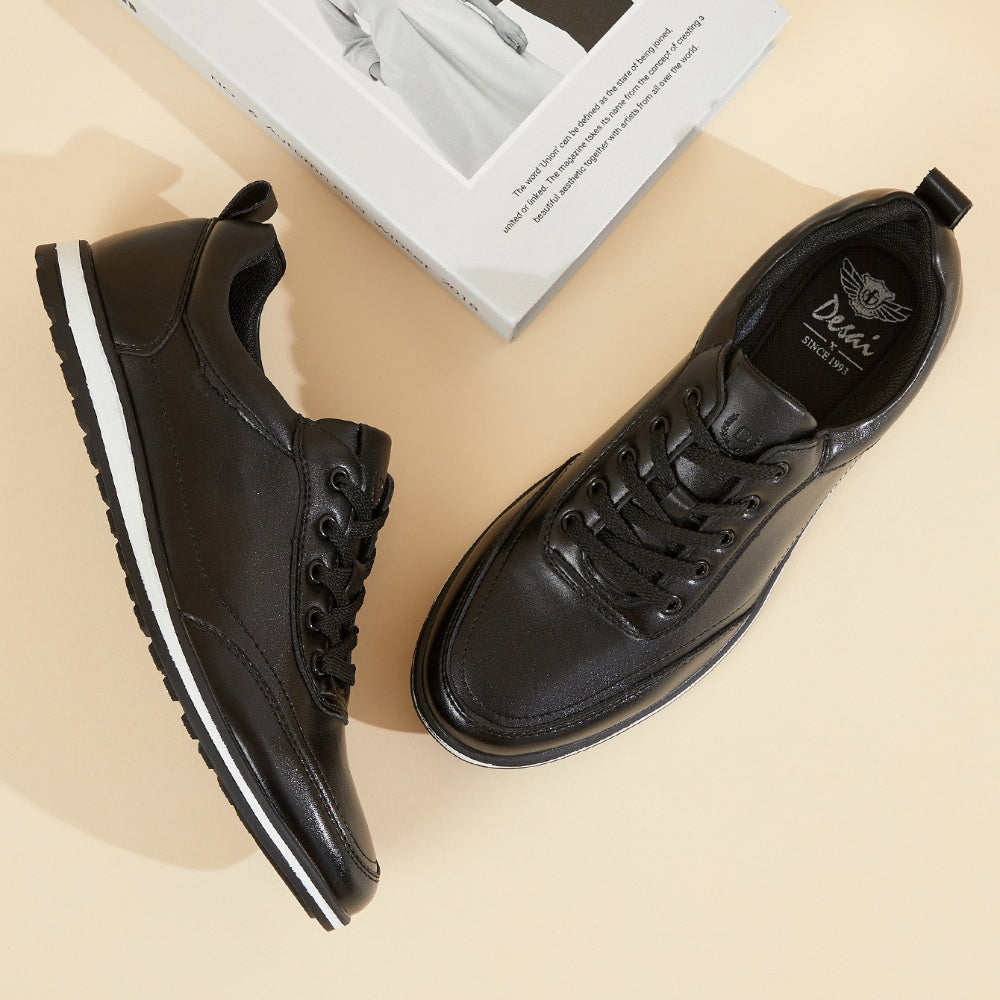 PRESTON LIGHTWEIGHT LEATHER SNEAKERS