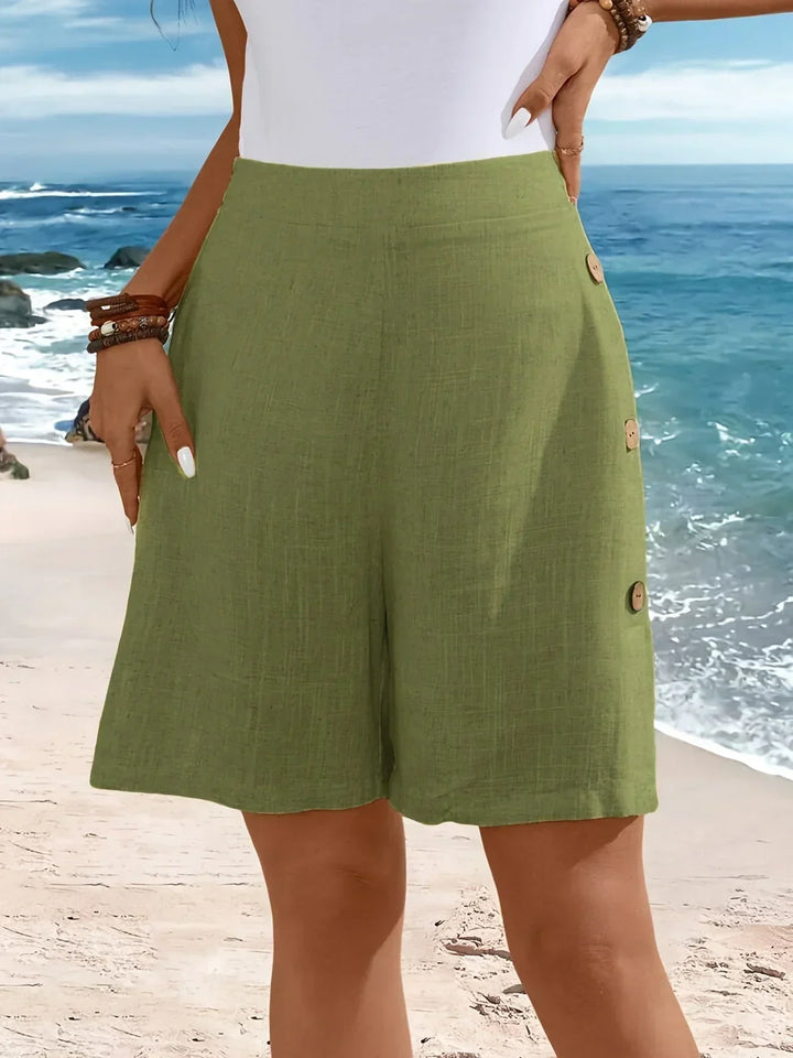 WHITNEY COMFORTABLE SHORTS WITH BUTTONS