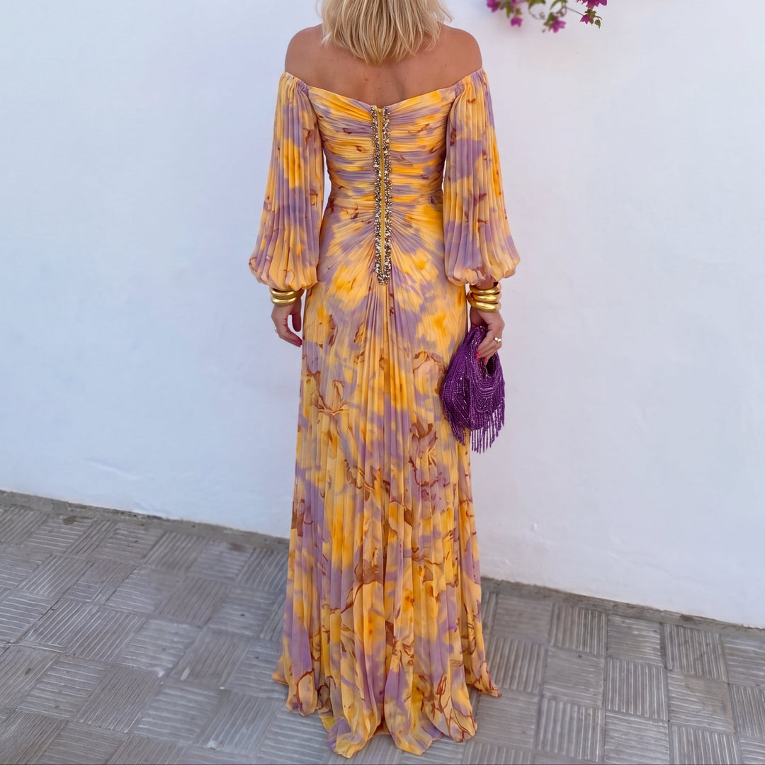 Mía | Elegant Off-Shoulder Maxi Dress