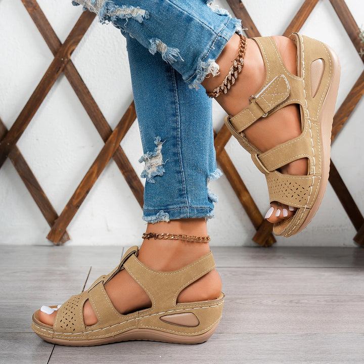 Elsie | Cushioned Wedge Slides