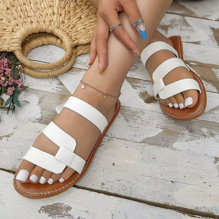 Nora | Flat Leather-Look Sandals