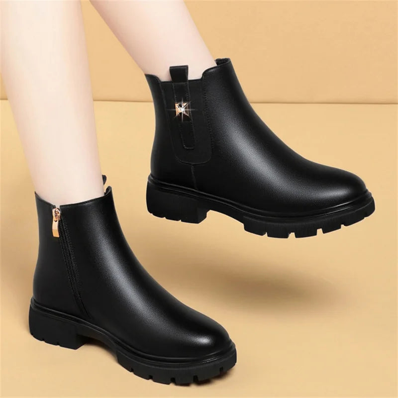 AYLA ORTHOPAEDIC BOOTS