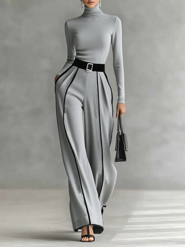 Vera™ | Elegant Set with Contrast Details