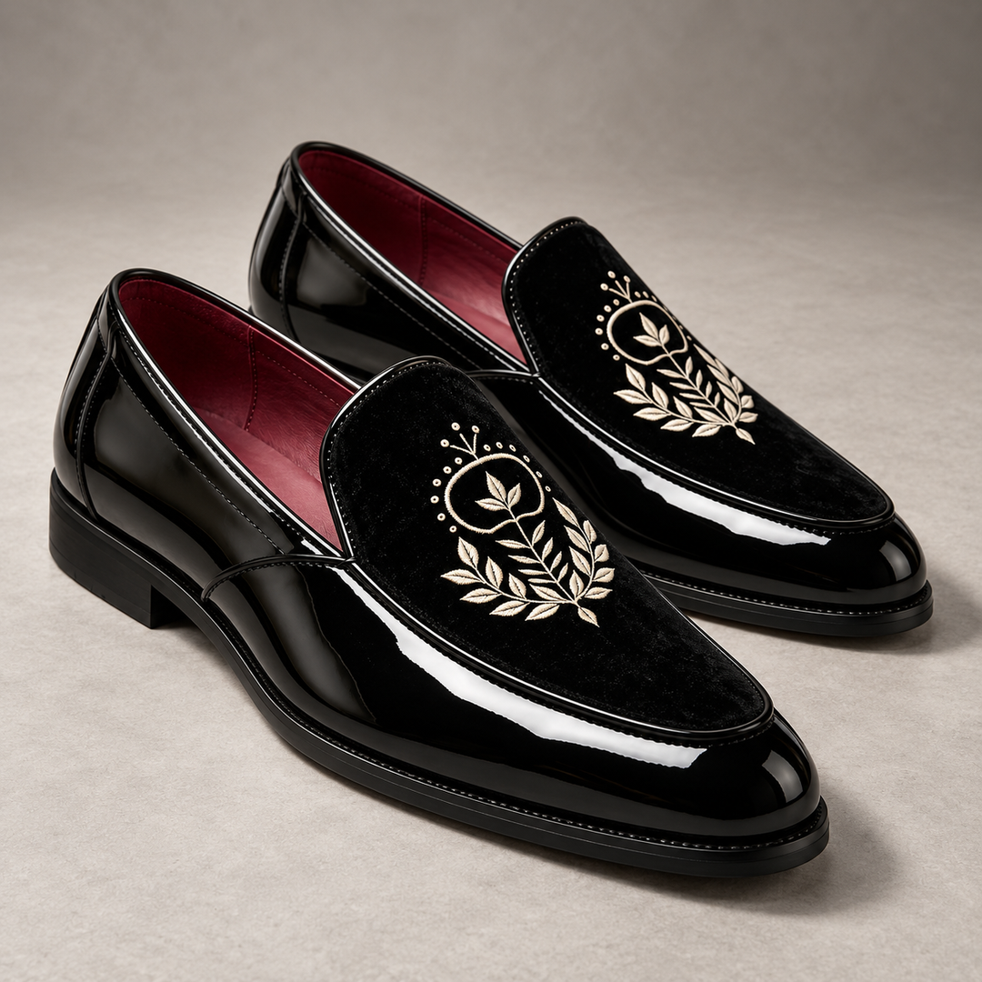 Alderic | Distinguished Crest Loafers – men's loafer in a refined shadow stone studio setting