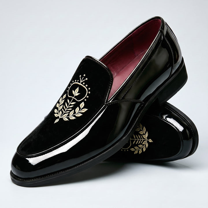 Alderic | Distinguished Crest Loafers