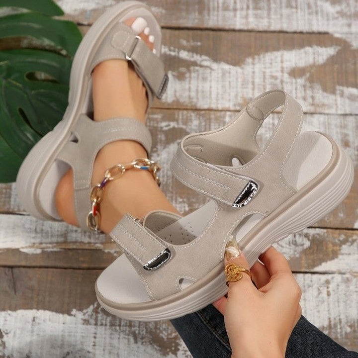 Elegant women’s orthopaedic sandals – Adjustable buckle