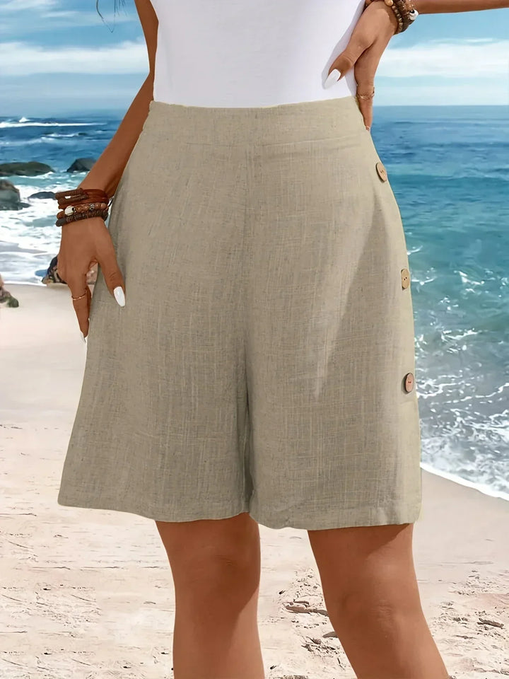 WHITNEY COMFORTABLE SHORTS WITH BUTTONS