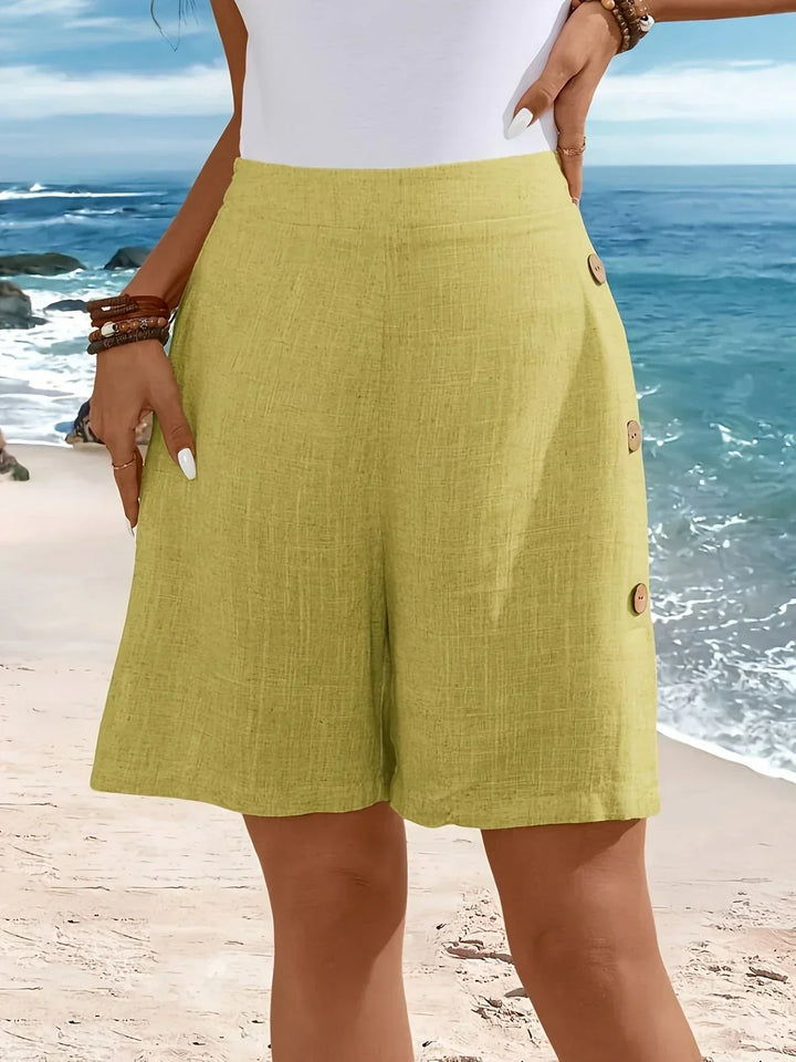 WHITNEY COMFORTABLE SHORTS WITH BUTTONS