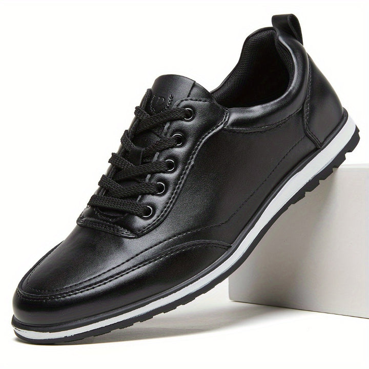 PRESTON LIGHTWEIGHT LEATHER SNEAKERS