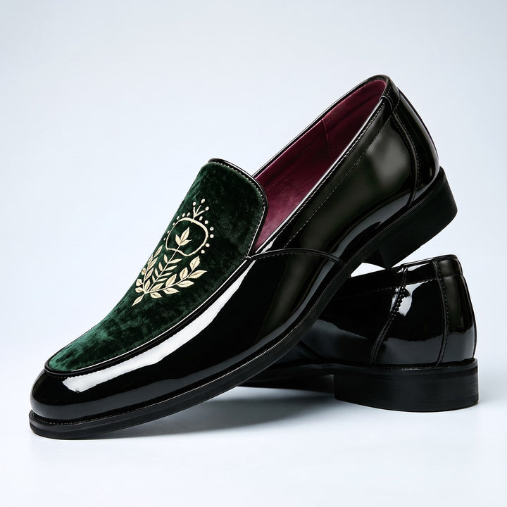 Alderic | Distinguished Crest Loafers